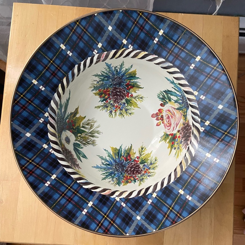 BRAND NEW MacKenzie Childs Serving Bowl